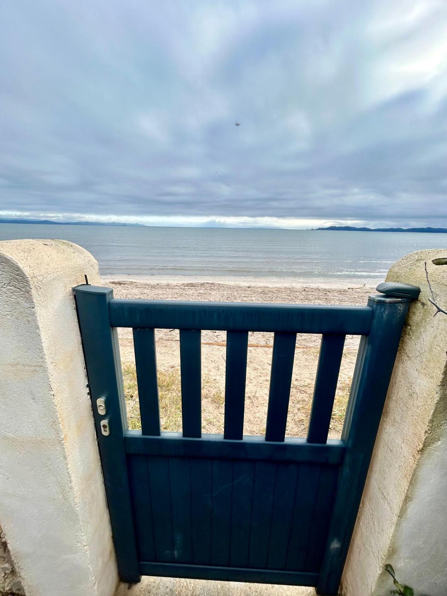 Appartement Luxe Le Levant Hyeres Luaran gambar